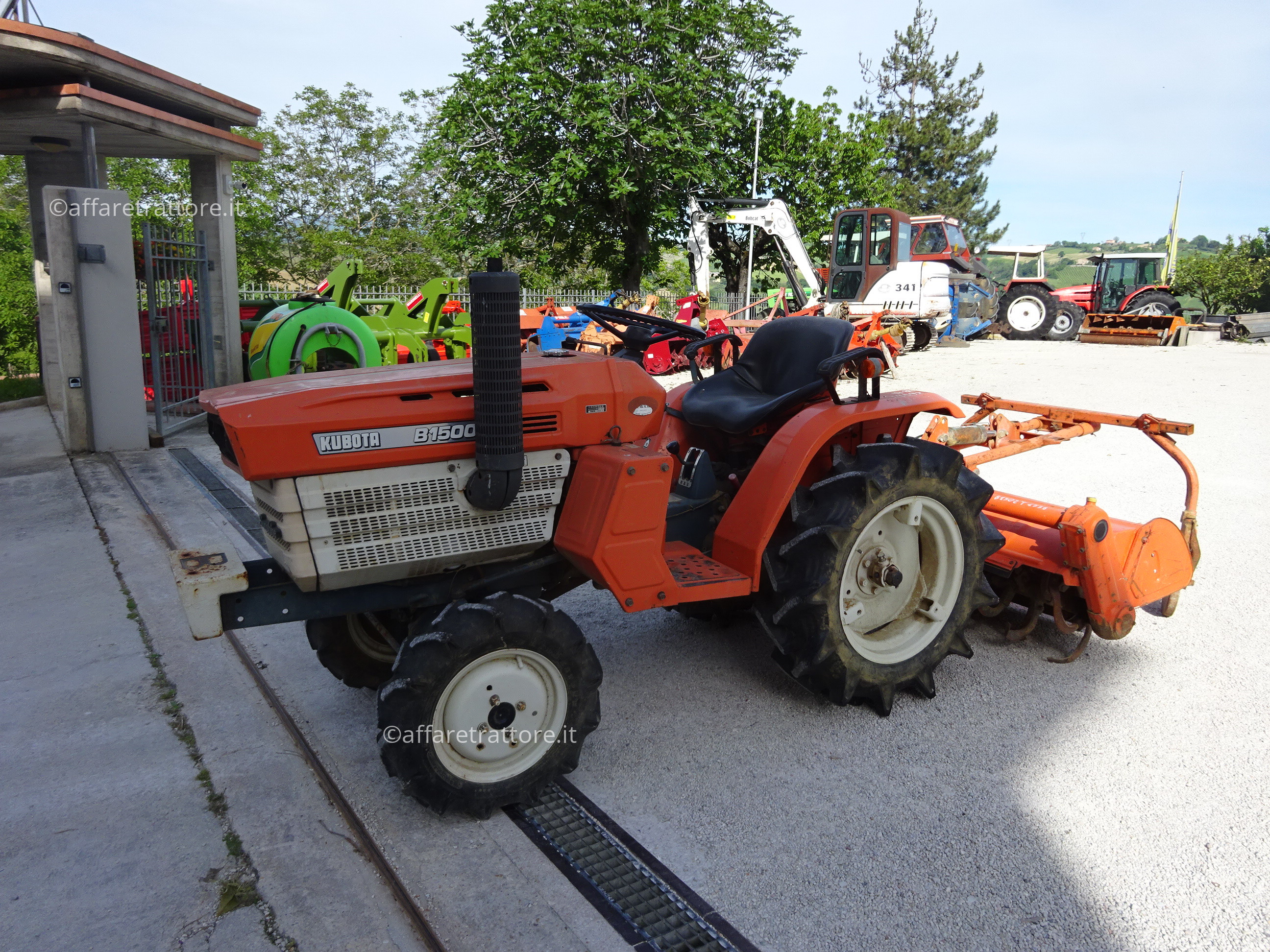 Kubota b